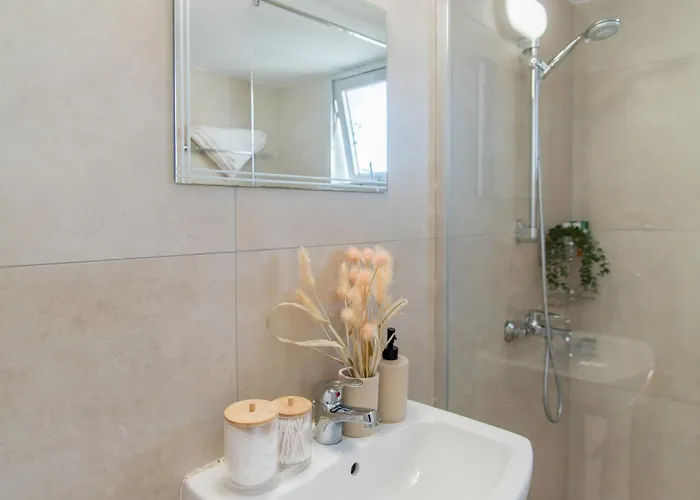 Telmar - Harbour Sea View From The Veranda