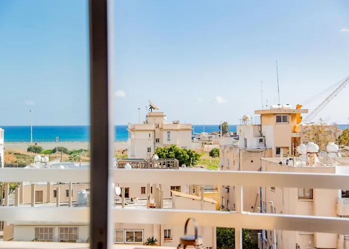 Telmar - Harbour Sea View From The Veranda Larnaca