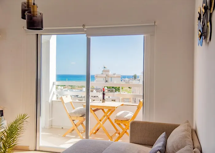 Telmar - Harbour Sea View From The Veranda לרנקה